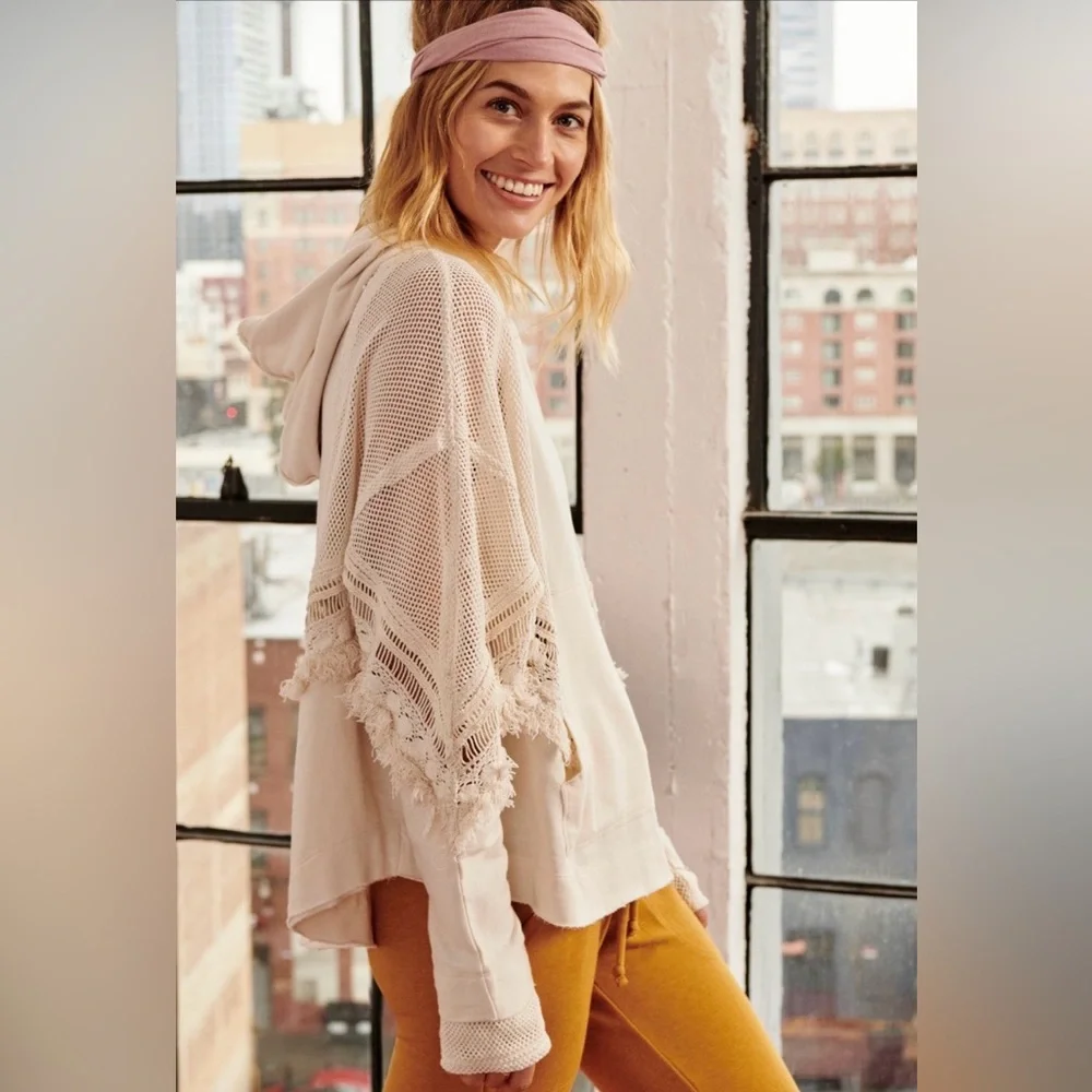 Free People Cream Lace-Trim Pullover